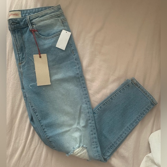 FREE PEOPLE DRIFTWOOD Gizelle Girlfriend Valley - Size 28 - Light Wash - NWT - Picture 8 of 8